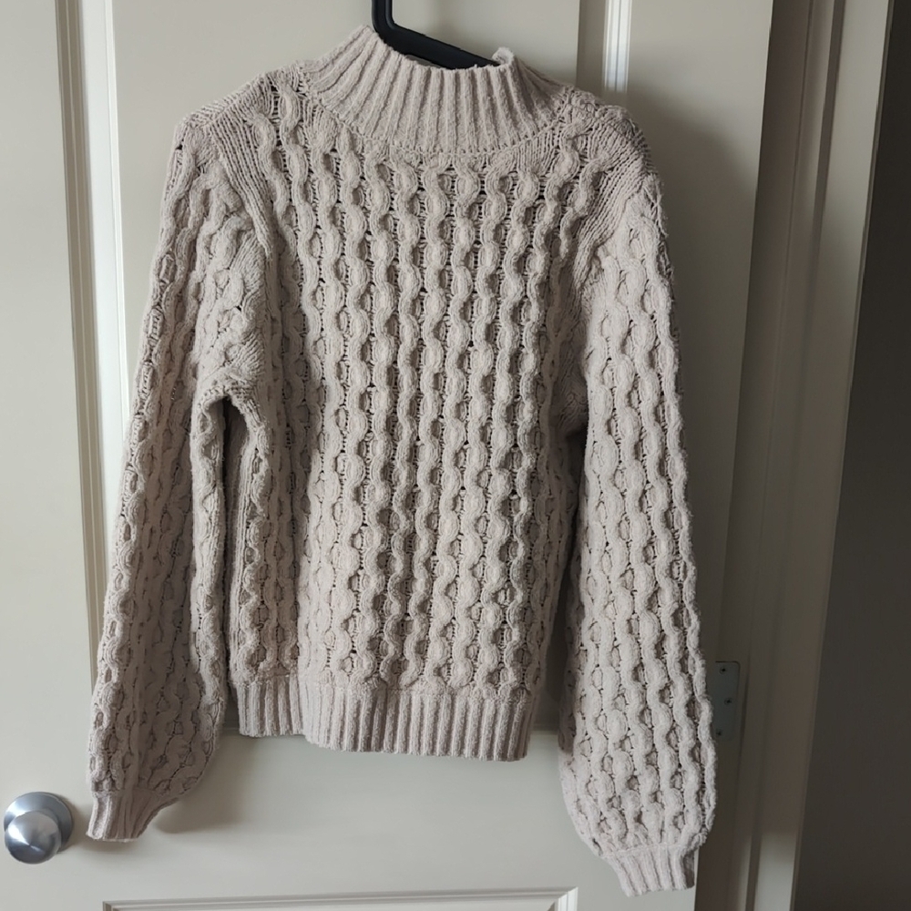 Women’s Cable Knit Sweater - Cream - Picture 4 of 7